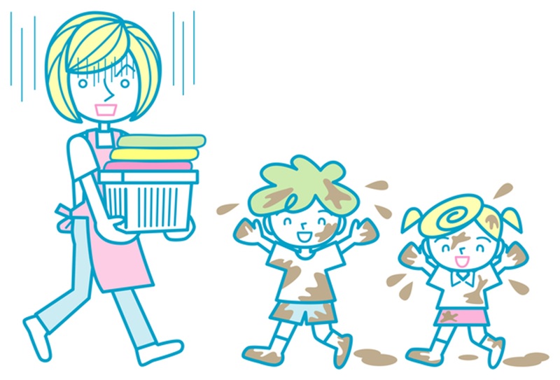 服を汚した子どもたち